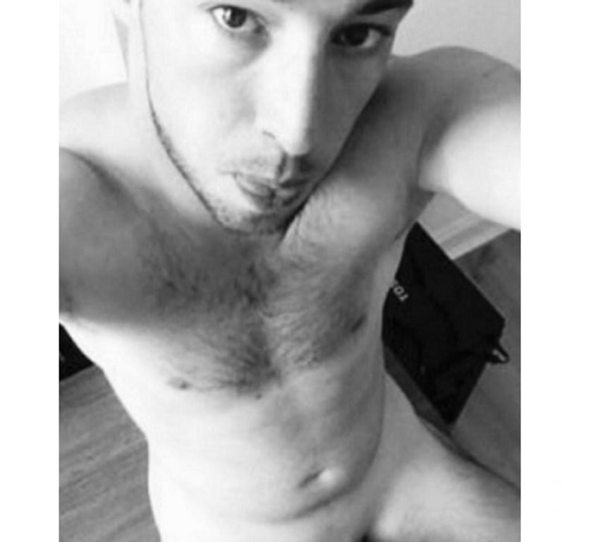 Gay Marche-en-Famenne - Photos Vivastreet J adore être nu pour de vieux vicieux gourmand