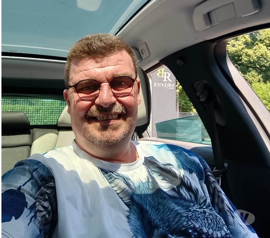exhib Aywaille - Photos Vivastreet Homme 52 ans recherche une femme pour moments de plaisirs
