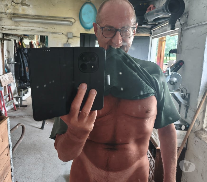 exhib Ath Ath-Centrum - Photos Vivastreet Homme cherche dame dans la région d ath et alentours