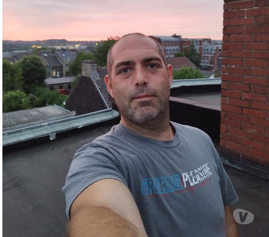 Gay Charleroi Charleroi-Centrum - Photos Vivastreet Recherche sexfriend régulier