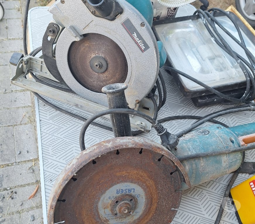  Onhaye Gerin - Photos Vivastreet Meuleusev230 et circulaire Makita