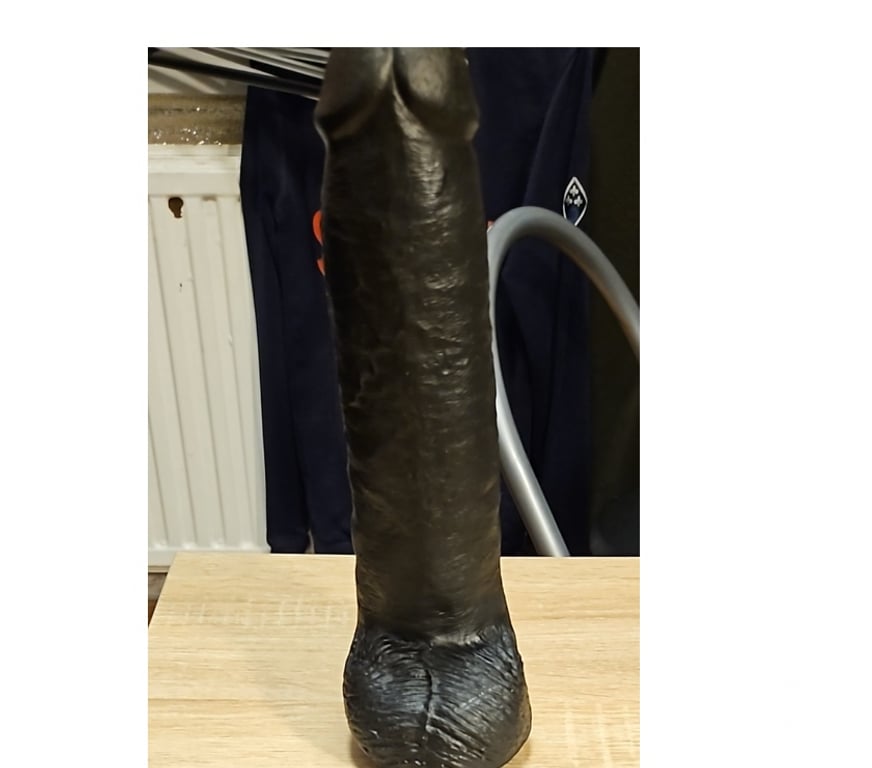 Gay Bruxelles (Brussels) Bruxelles-Centrum - Photos Vivastreet Cul salope demonter dildo 27x6.5cm