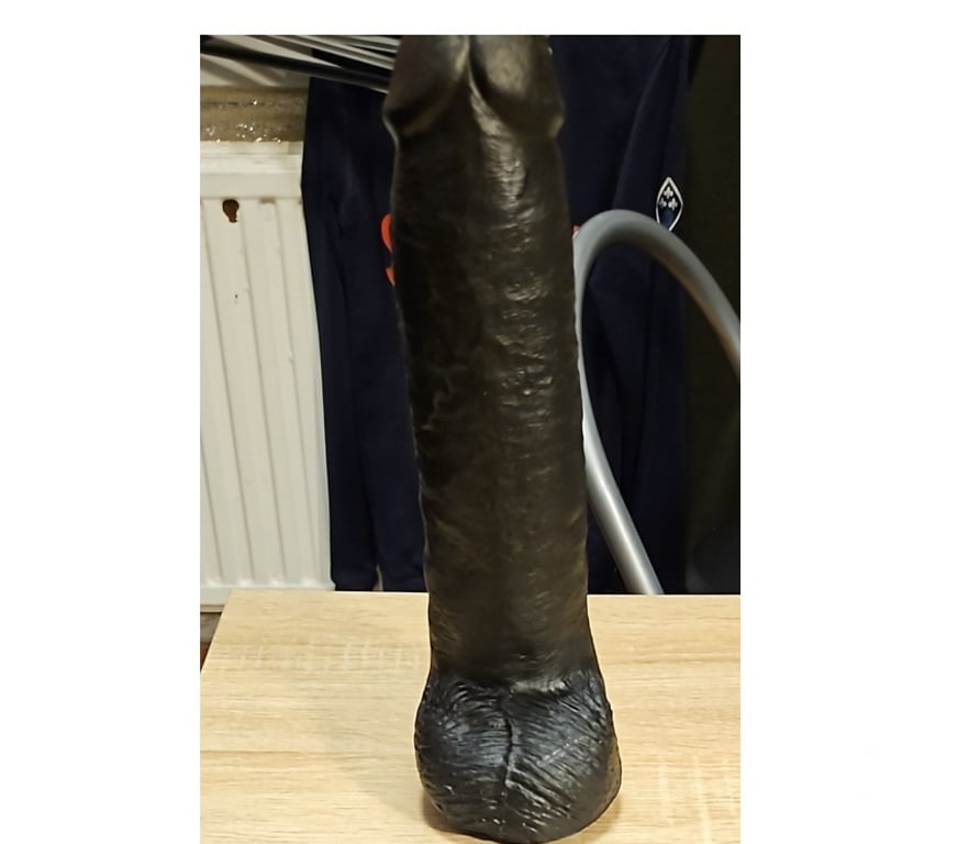 Gay Charleroi Charleroi-Centrum - Photos Vivastreet Salope démonter par dildo 27x6.5cm