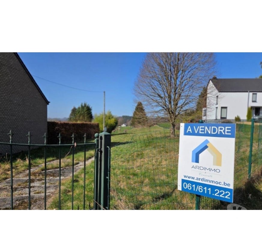 Terrains à vendre Gribômont - Photos Vivastreet Herbeumont : terrain en zone d'habitat, 22a 30ca.