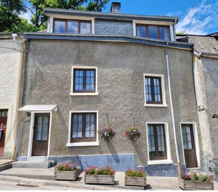 Annonce maison Bouillon Bouillon-Centrum - Photos Vivastreet Bouillon : spacieuse maison, 4-5ch, proche centre.