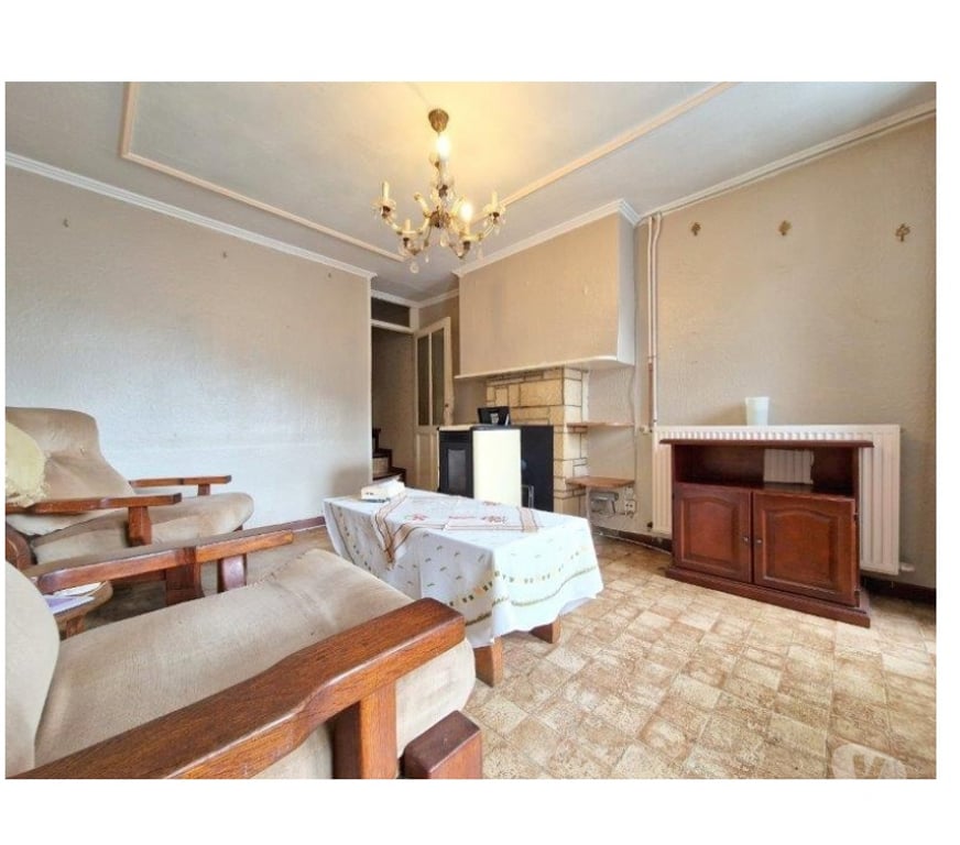 Annonce maison Bouillon Bouillon-Centrum - Photos Vivastreet Bouillon : spacieuse maison, 4-5ch, proche centre.