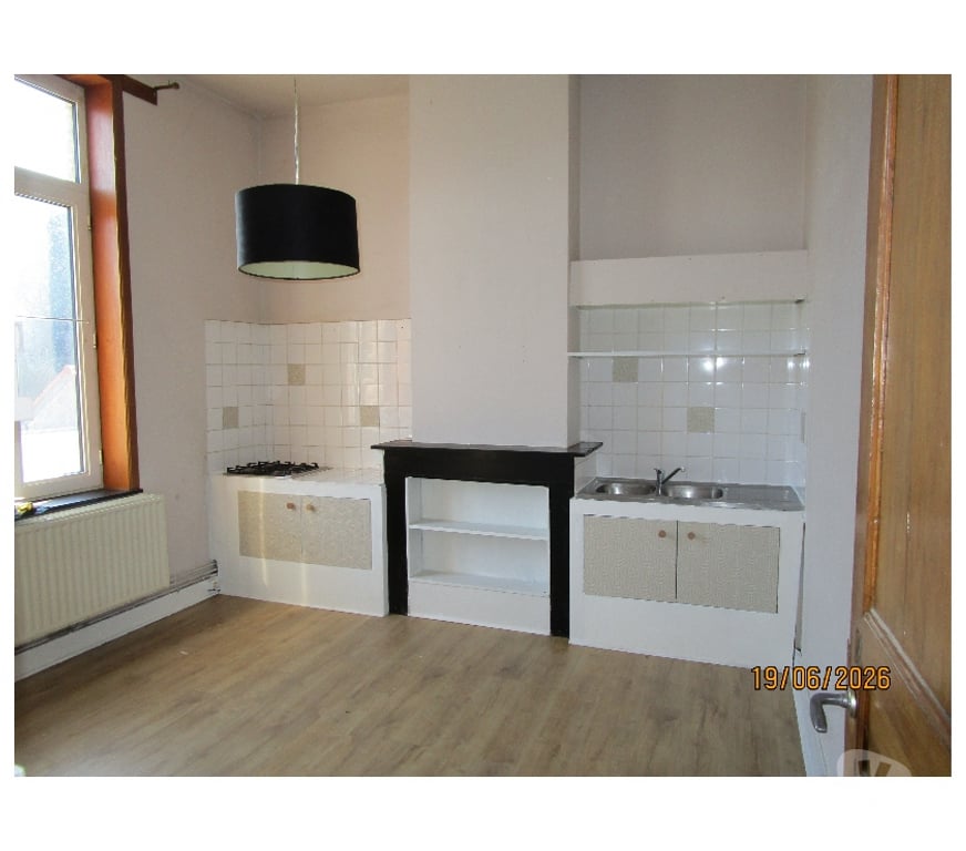 Location appartement Tournai Tournai-Centrum - Photos Vivastreet appartement une chambre
