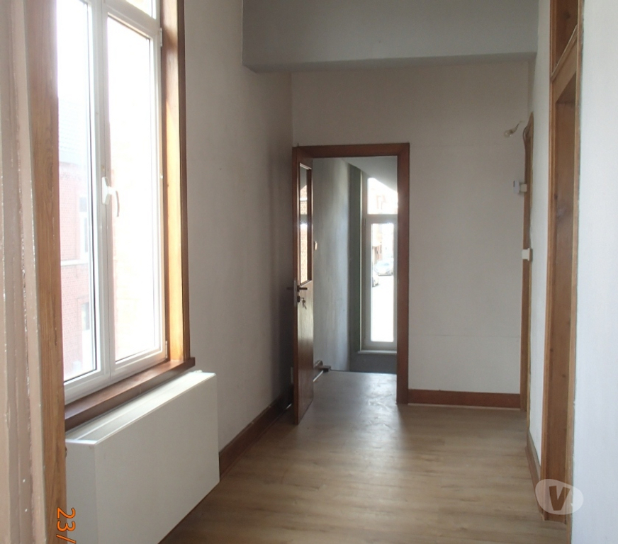 Location appartement Tournai Tournai-Centrum - Photos Vivastreet appartement une chambre