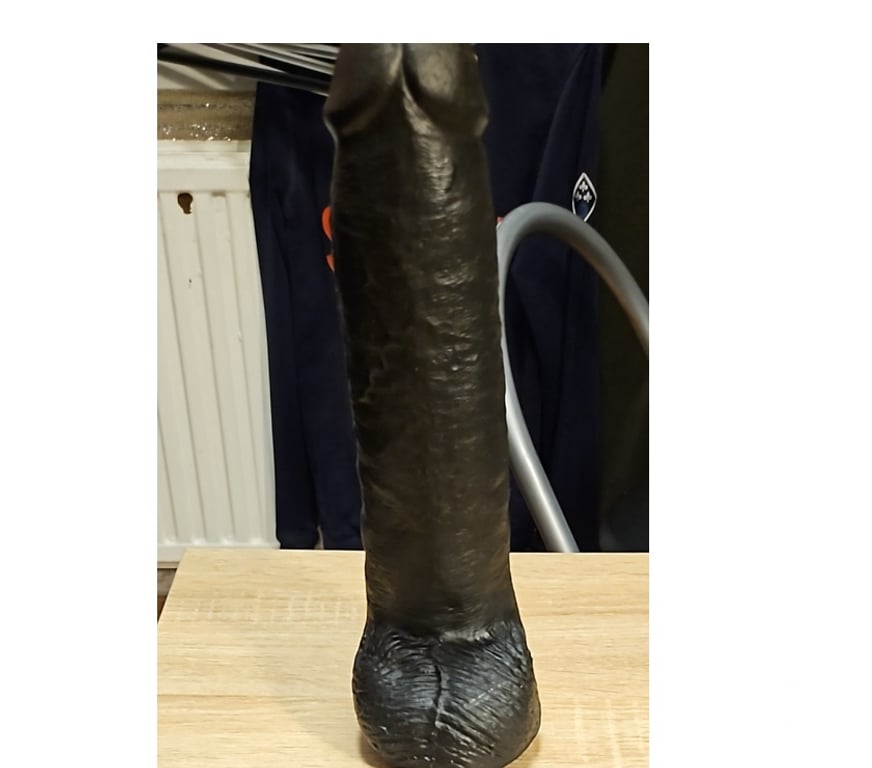 Gay Liège Liège-Centrum - Photos Vivastreet Cam ptit salope démonter par dildo 27x6.5cm