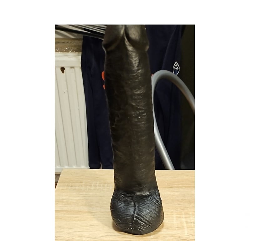 Gay Charleroi Charleroi-Centrum - Photos Vivastreet Cam ptit cul soumis démonter par dildo 27x6.5cm