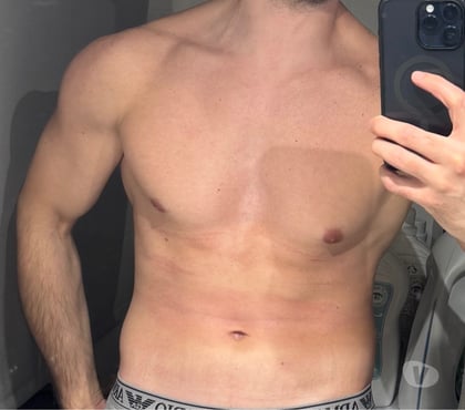 Sans lendemain - Photos Vivastreet Homme très bien monté pour couple ou femme