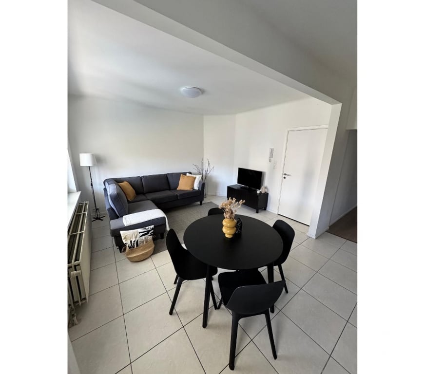 colocation Braine-l'Alleud Braine-l'Alleud-Centrum - Photos Vivastreet Chambre meublée 14m² en coloc - Braine-l'Alleud