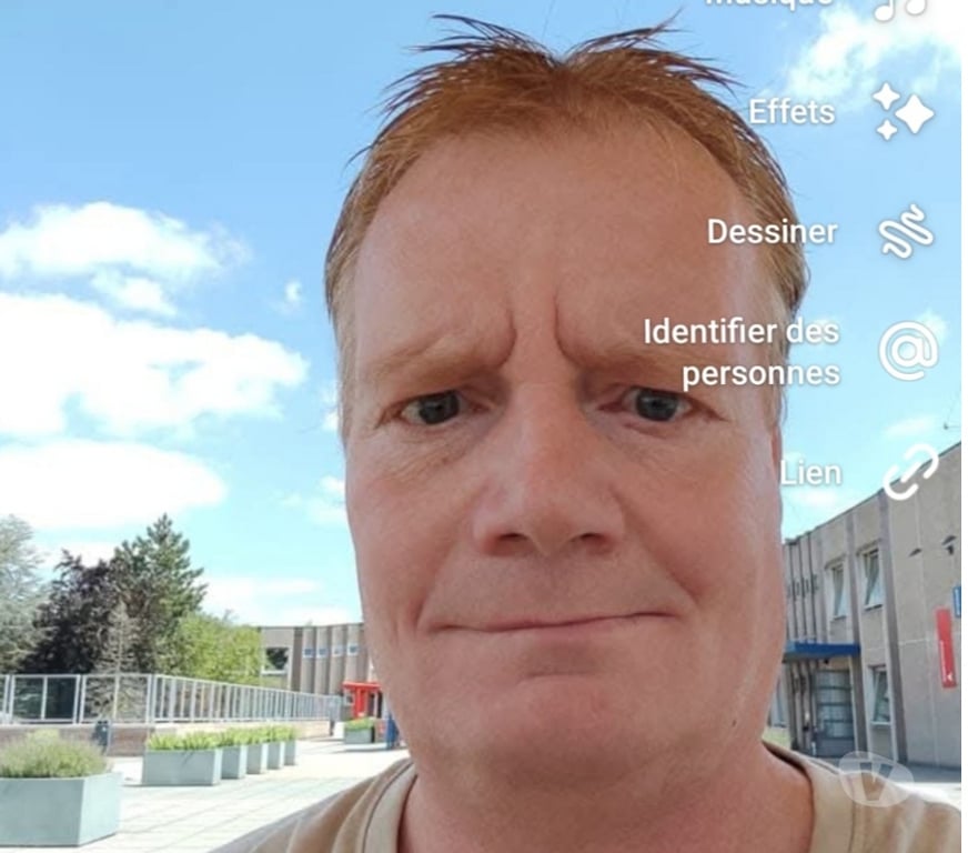 Gay Charleroi Charleroi-Centrum - Photos Vivastreet Qui vient me filmer et se faire plaisir