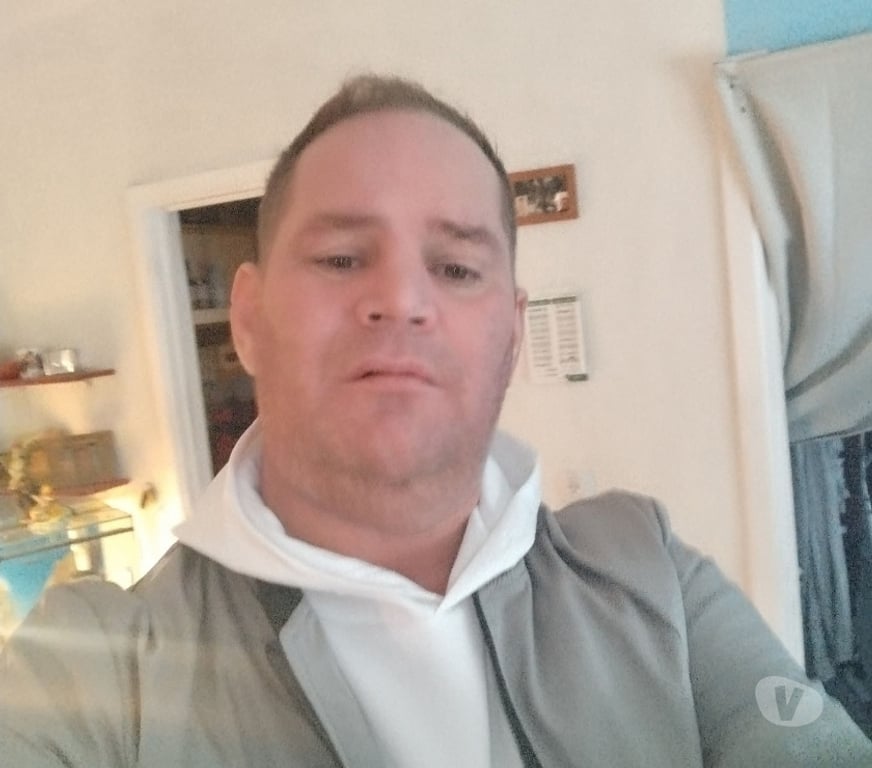 Hommes > Femmes Mouscron Mouscron-Centrum - Photos Vivastreet Homme cherche une femme pour une relation sérieuse