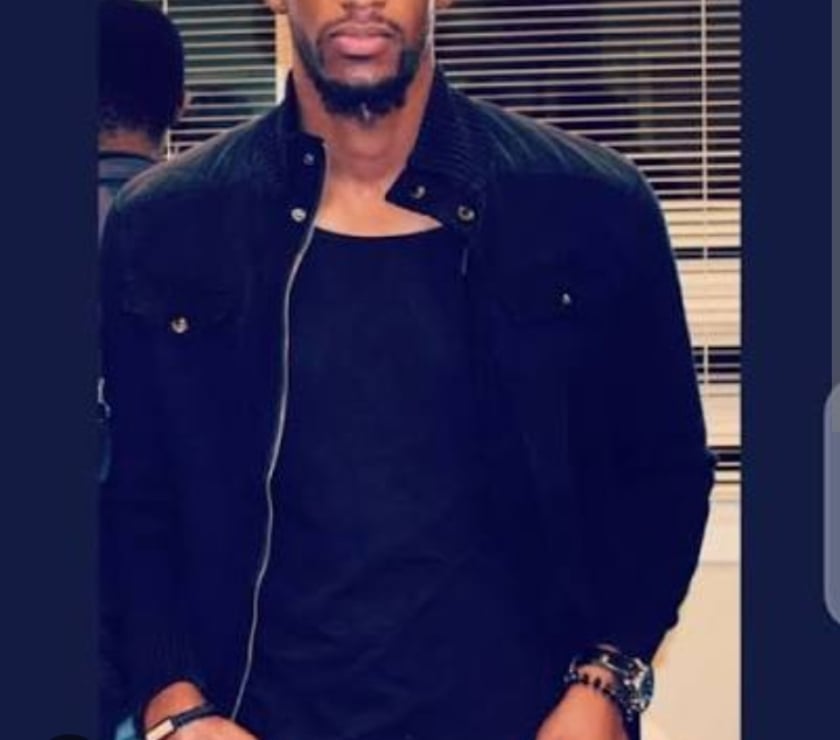 Bruxelles - Bruxelles (Brussels) — Black actif cherche trans
