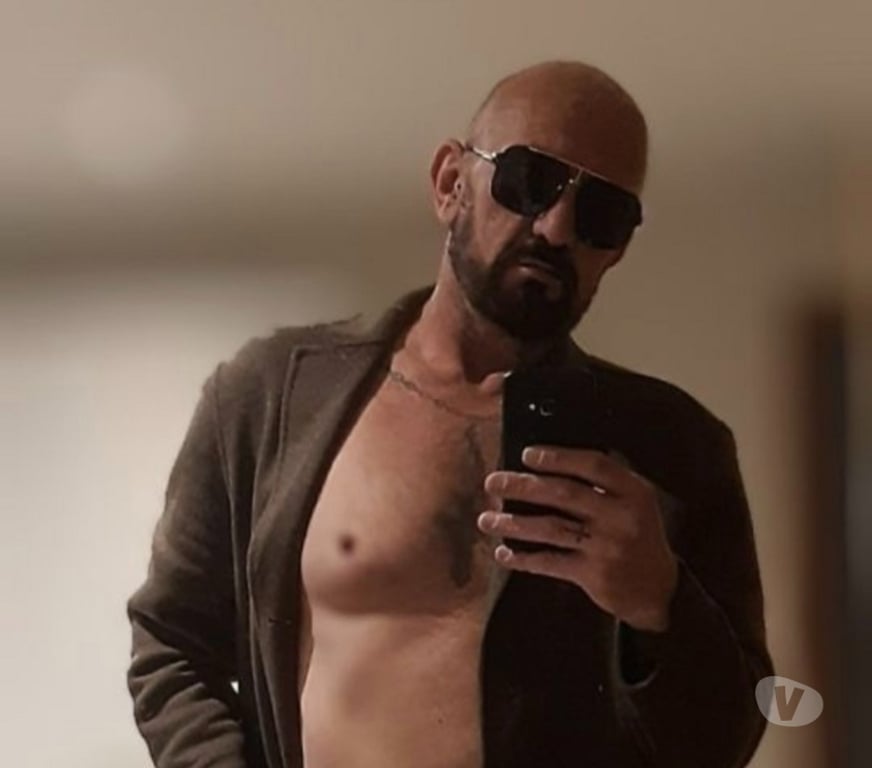 Gay Charleroi Mont-sur-Marchienne - Photos Vivastreet Lope cherche a se faire travailler les tétons