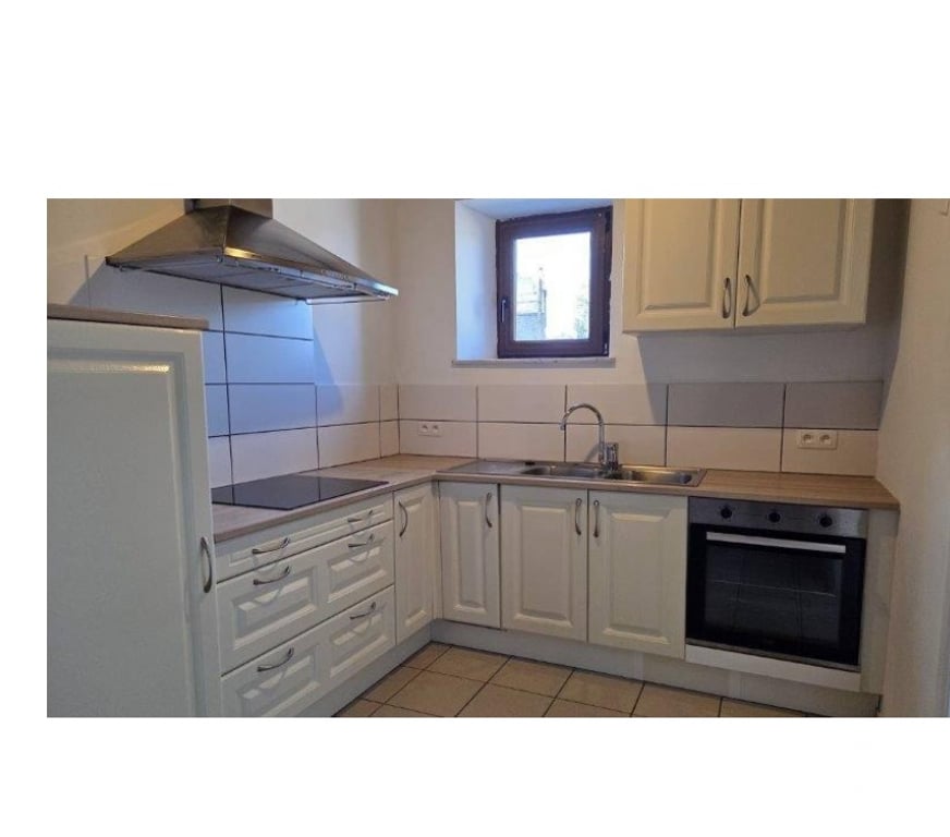 Location appartement Paliseul Beth - Photos Vivastreet MAISSIN (Paliseul) : appartement 2 ch, rez-de-chaussée.