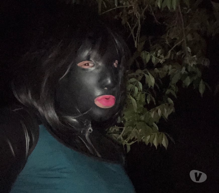 Gay Huy - Photos Vivastreet Latex blowjob cross dresser
