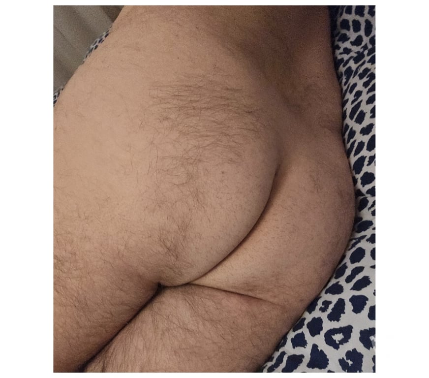 Gay Woluwe-Saint-Lambert - Photos Vivastreet Qui vient me sodomiser après 23h