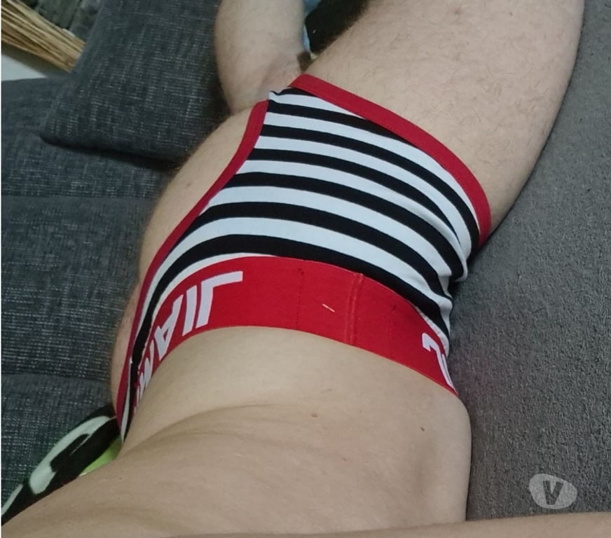 Gay Aubange Athus - Photos Vivastreet Un jeune qui sent des pieds et de la bite?