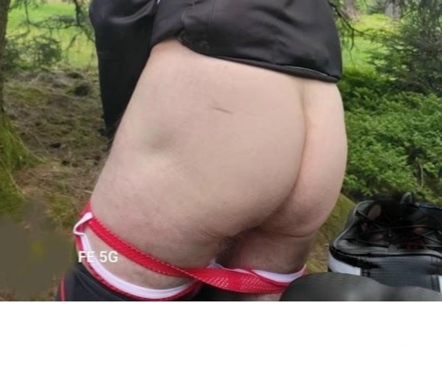 Gay Arville - Photos Vivastreet Glisser ton sexe entre mes fesses pour JH MINCE ACTIF