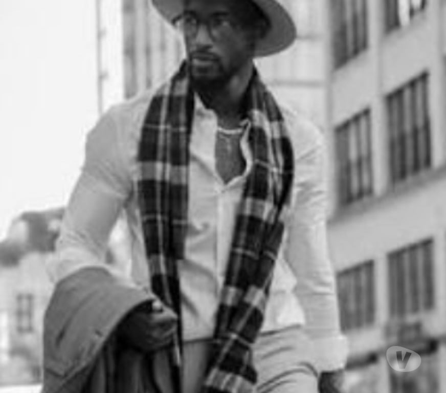 Hommes > Femmes Bruxelles (Brussels) Bruxelles-Centrum - Photos Vivastreet Black célibataire