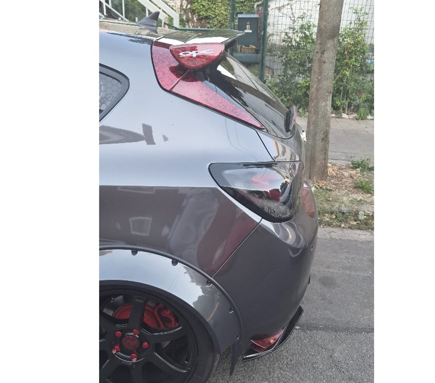 Voiture à vendre La Louvière - Photos Vivastreet Opel astra diesel 17 cdti