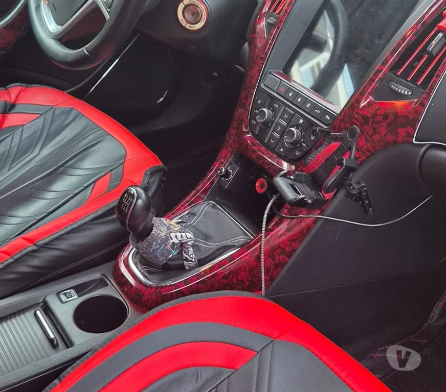 Voiture à vendre La Louvière - Photos Vivastreet Opel astra diesel 17 cdti
