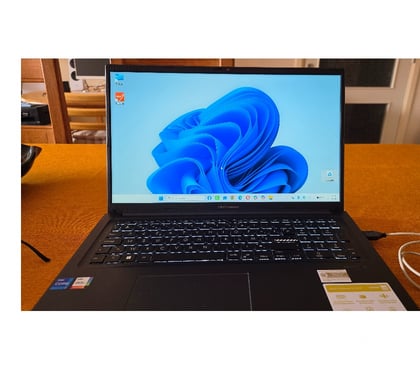 Informatique Gembloux-Centrum Gembloux - Photos Vivastreet PC ASUS Vivobook 17- i7 – 16Go – 512 GB