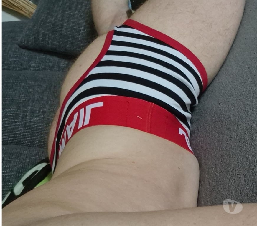 Gay Aubange Athus - Photos Vivastreet Un jeune qui sent des pieds et de la bite?