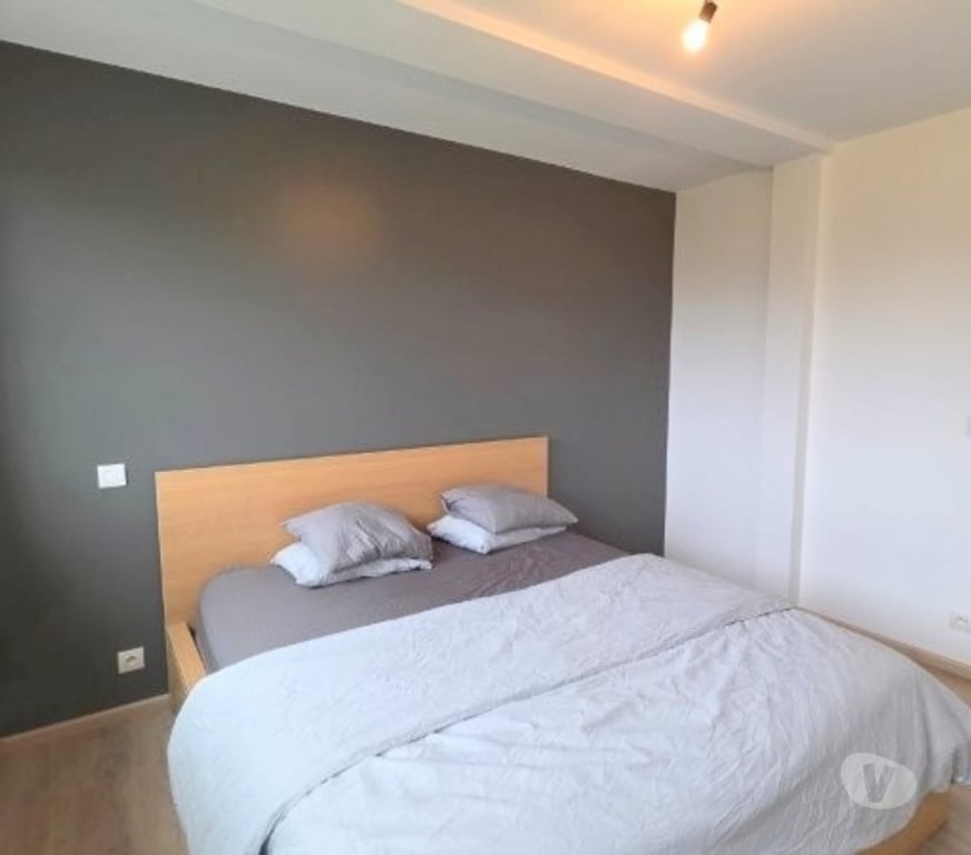 location meublé Bertrix - Photos Vivastreet BERTRIX : bel appartement meublé, terrasse, 2ch, parking.