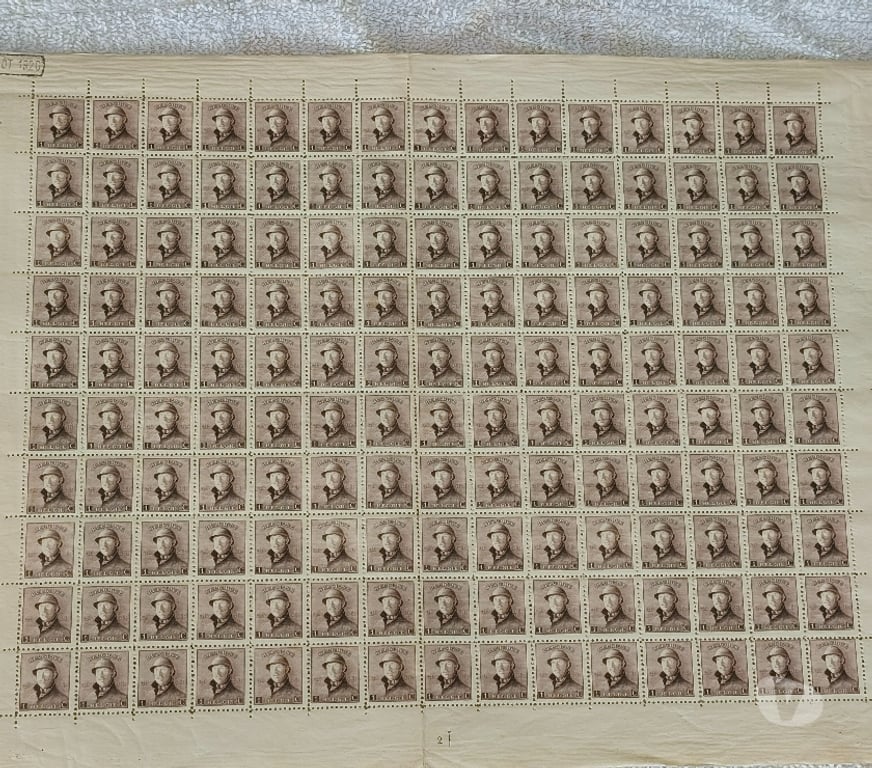 Collections Le Roeulx - Photos Vivastreet Timbres Belges en feuillet