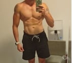 Mouscron - Mouscron — cherche femme de préférence ronde