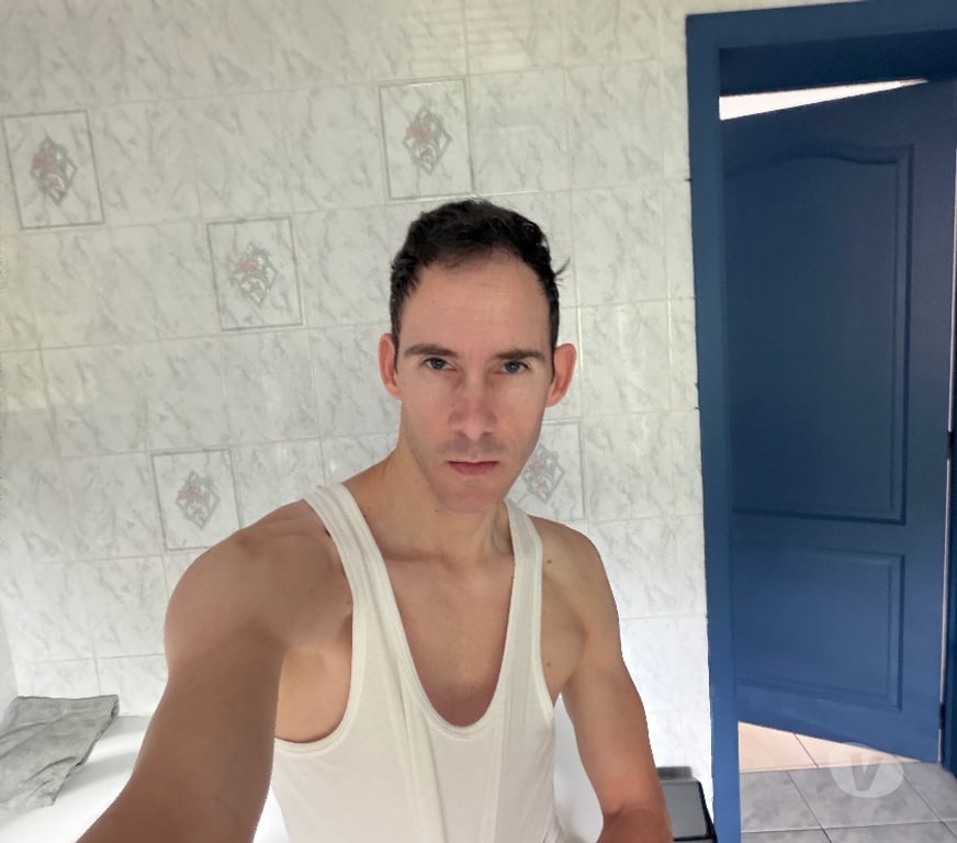 Gay Charleroi Charleroi-Centrum - Photos Vivastreet Des gars 21min - 40 ans max?