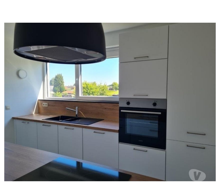 Location appartement Baillamont - Photos Vivastreet BIEVRE : bel appartement, grande terrasse, 2 chambres.