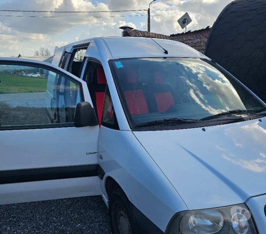 Véhicules commerciaux & utilitaires d'occasion Gembloux Gembloux-Centrum - Photos Vivastreet Citroën Jumpy récemment isolé et aménagé