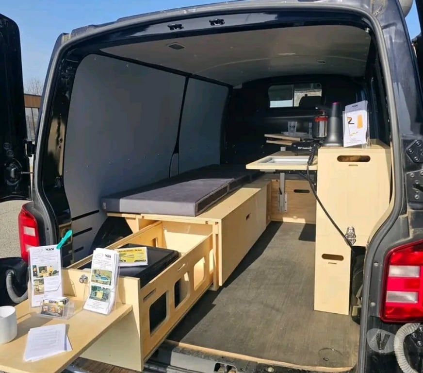 Véhicules commerciaux & utilitaires d'occasion Gembloux Gembloux-Centrum - Photos Vivastreet CITROËN JUMPER H2 AMÉNAGÉ – GRAND VOLUME – 11.900 €