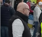 Stavelot - Province de Liège — Cherche une dame qui apprécie être caressée les seins.