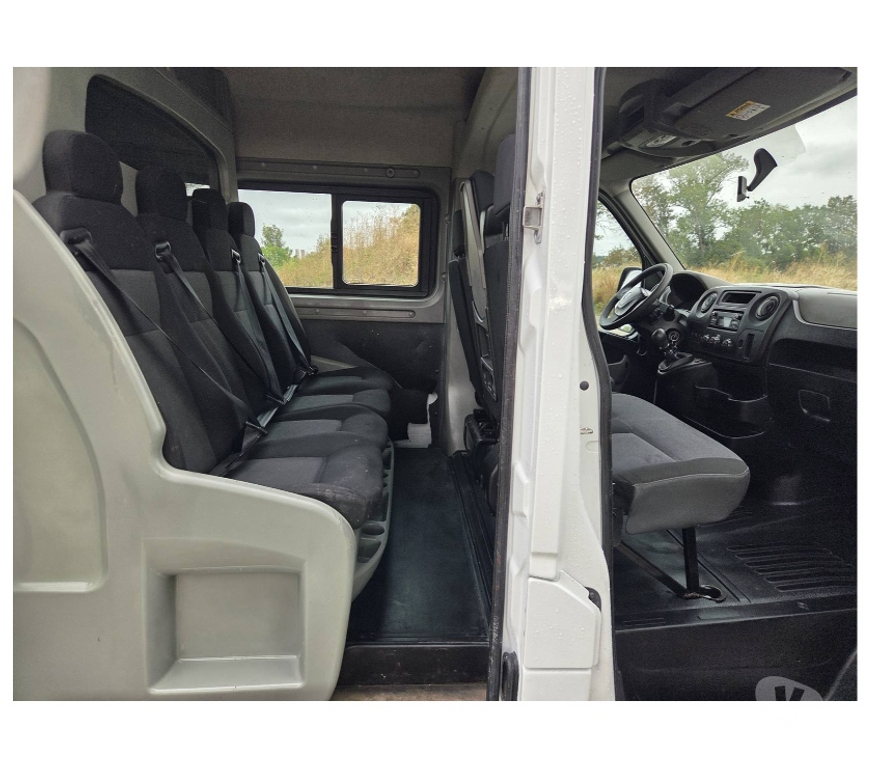 Véhicules commerciaux & utilitaires d'occasion Pont-de-Loup - Photos Vivastreet Renault Master L3h2 Double Cabine 7places 2.3dci 145cv Airco