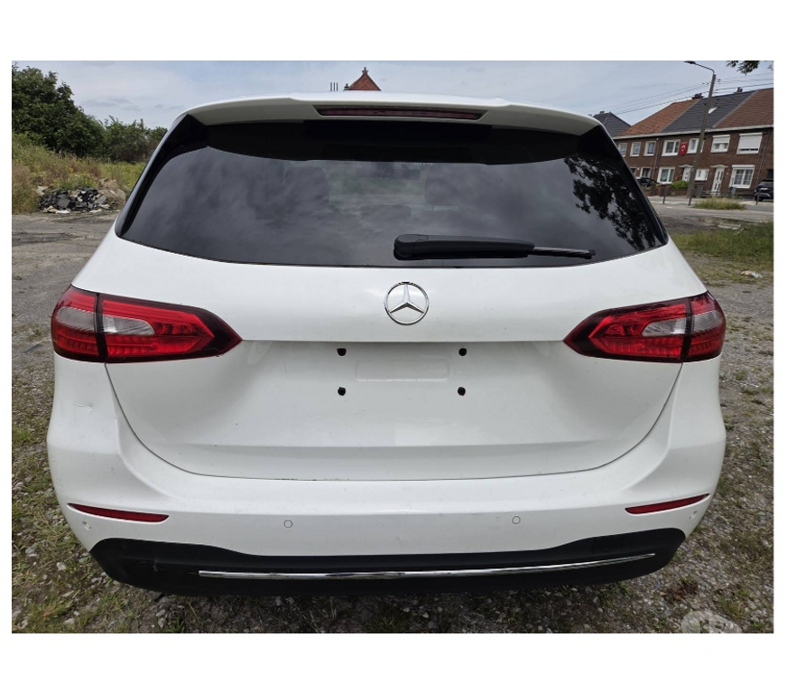 Voiture à vendre Pont-de-Loup - Photos Vivastreet Mercedes B200 2021 2.0CDI 150CV BOITE AUTO CUIR AC CRUISE...
