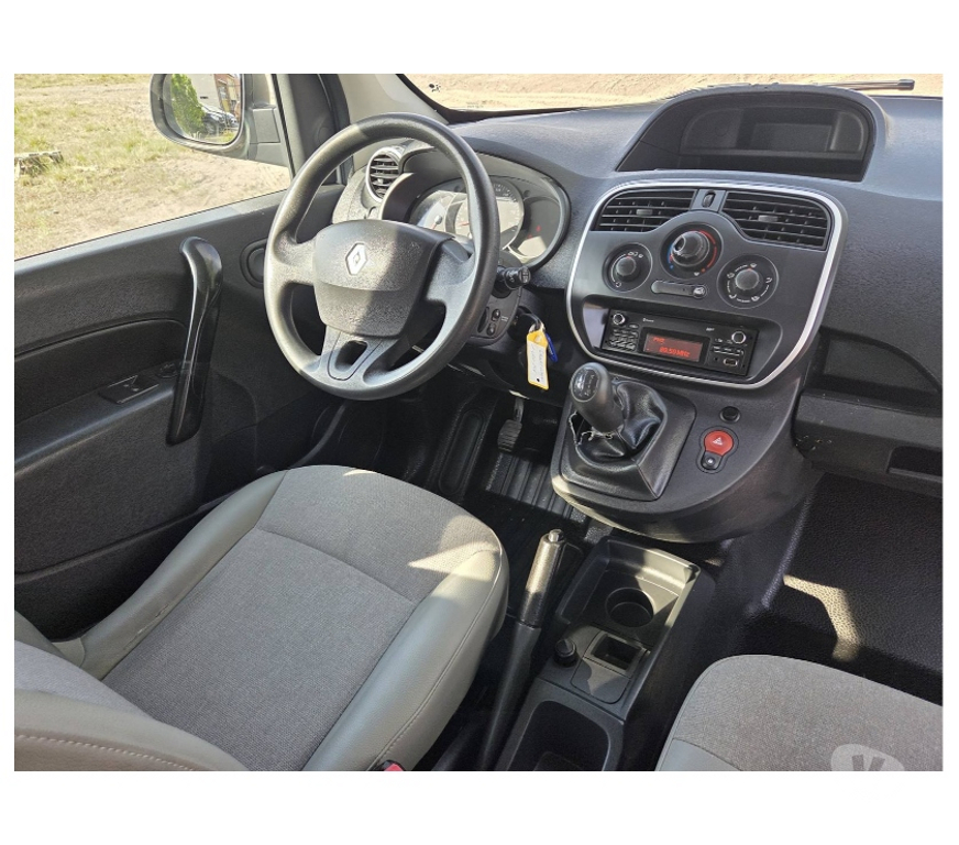 Véhicules commerciaux & utilitaires d'occasion Pont-de-Loup - Photos Vivastreet Renault Kangoo 2018 Double Cabine 86245KM 1.5dci 90cv EU6...