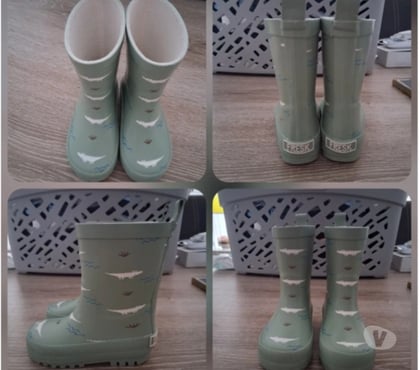 Vêtements bébés Tournai-Centrum Tournai - Photos Vivastreet Bottes De Pluie Pointure 21