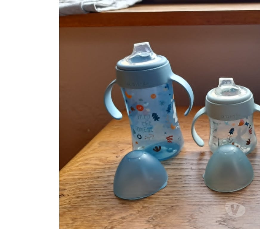 Equipements bébés Tournai Tournai-Centrum - Photos Vivastreet Lot de 3 biberons Suavinex + 1 tasse d'apprentissage