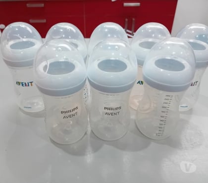 Equipements bébés Tournai-Centrum Tournai - Photos Vivastreet Lot de 8 biberons 260 ml Philips Avent