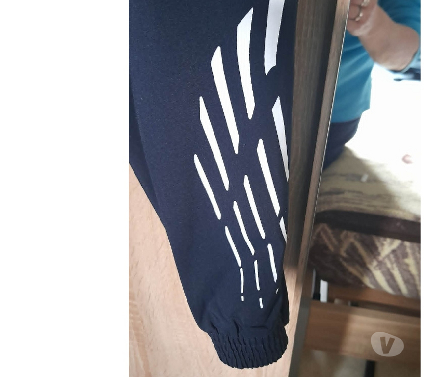 Vêtements occasion Tournai Tournai-Centrum - Photos Vivastreet Pantalon jogging Thibar Taille XS