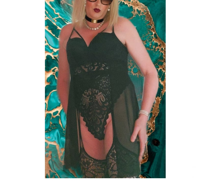 Gay Liège Liège-Centrum - Photos Vivastreet Belle trav trans sexy feminine blonde passive recoit