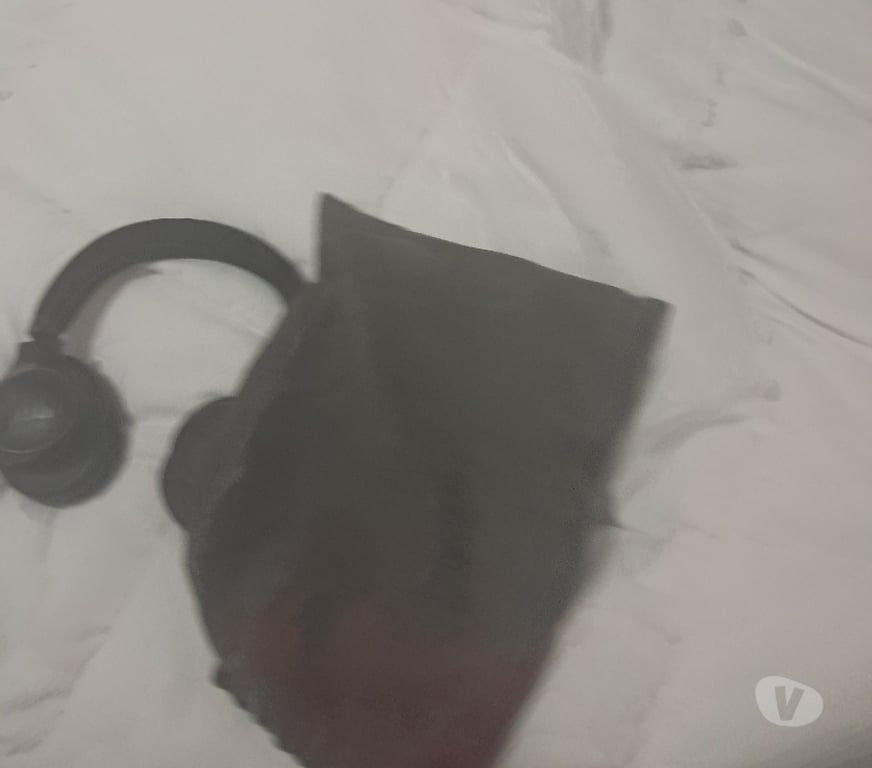 TV - Son - iPod Schaerbeek - Photos Vivastreet Casque audio jbl 770nc noir