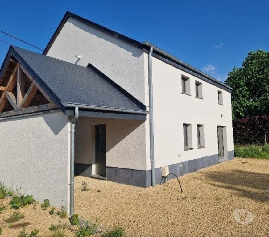 Annonce maison Bouillon Bouillon-Centrum - Photos Vivastreet LES HAYONS (BOUILLON) : Maison neuve avec jardin et carport.