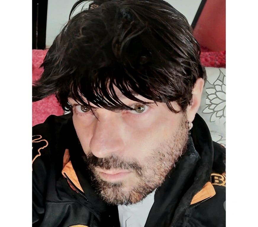 Gay Seneffe Arquennes - Photos Vivastreet Je recherche homme Actif pas de Versa pour relation suivie.
