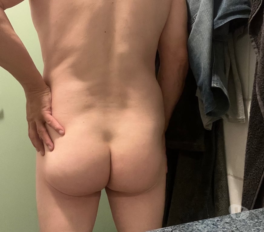 Gay Mettet Ermeton-sur-Biert - Photos Vivastreet Suis soumis j’aime la bite